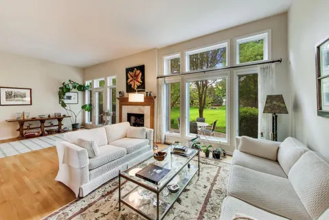 $489,995 | 766 North Maple Avenue, Palatine, IL 60067