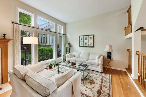 $489,995 | 766 North Maple Avenue, Palatine, IL 60067