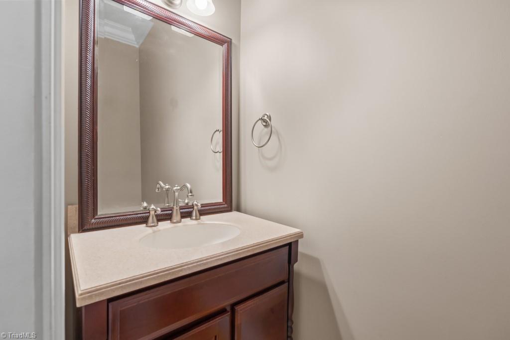 5707 Mabe Drive Oak Ridge, NC 27310 - Photo 34 of 49