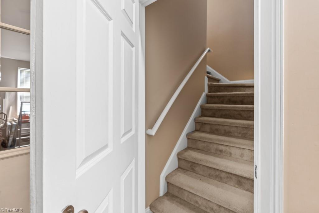 5707 Mabe Drive Oak Ridge, NC 27310 - Photo 36 of 49