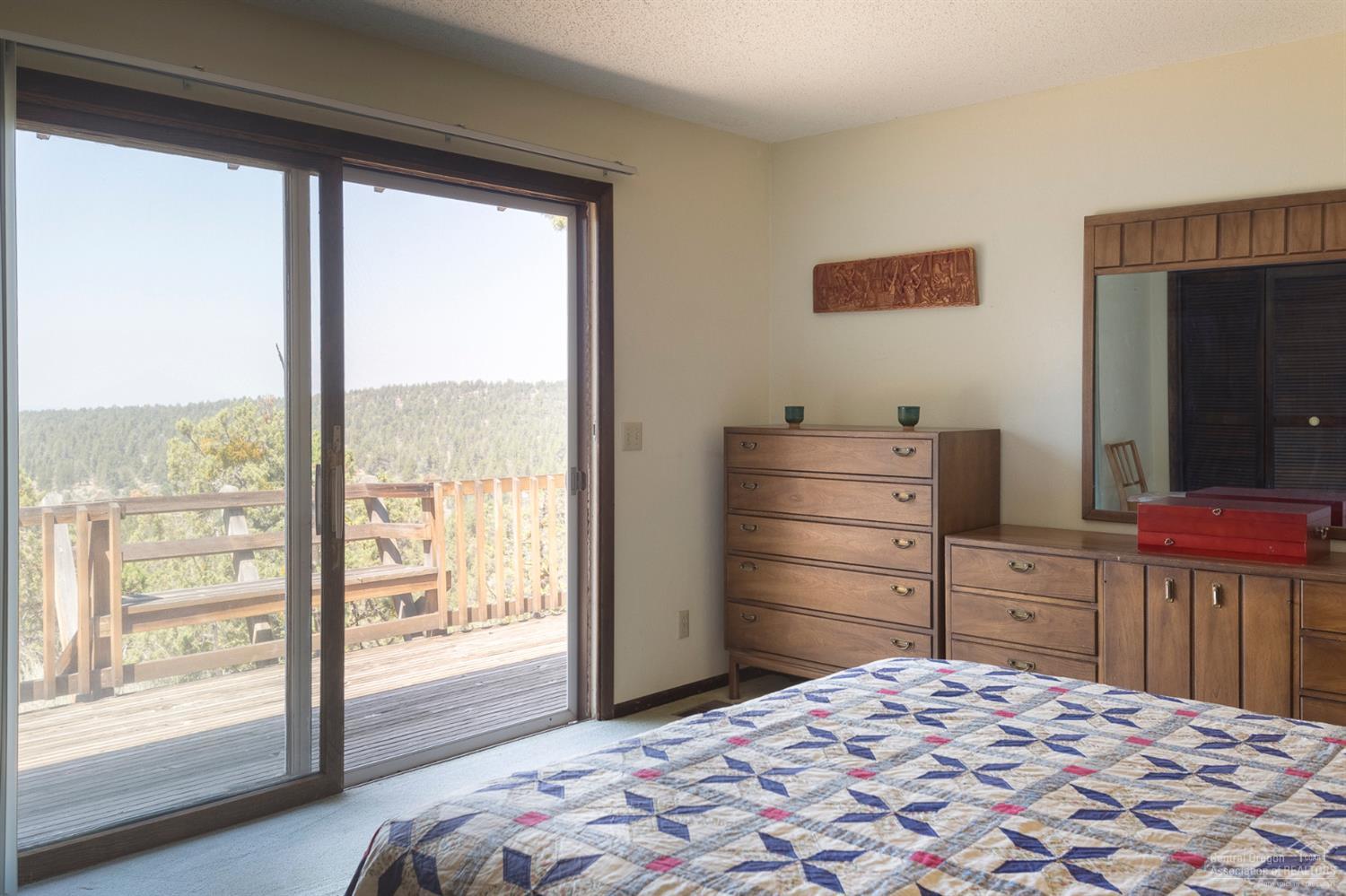 19115 Innes Market Road Bend, OR 97703 - Photo 21 of 25 Additional Photo
