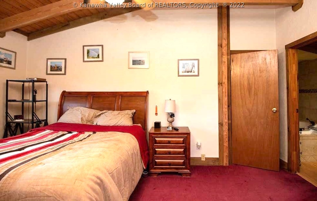6806 Charleston Road Given, WV 25245 - Photo 16 of 29 Gallery Image 16