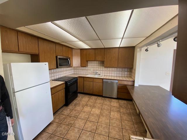 6288 Stow Canyon Road Goleta, CA 93117 - Photo 9 of 44 IMG_1652