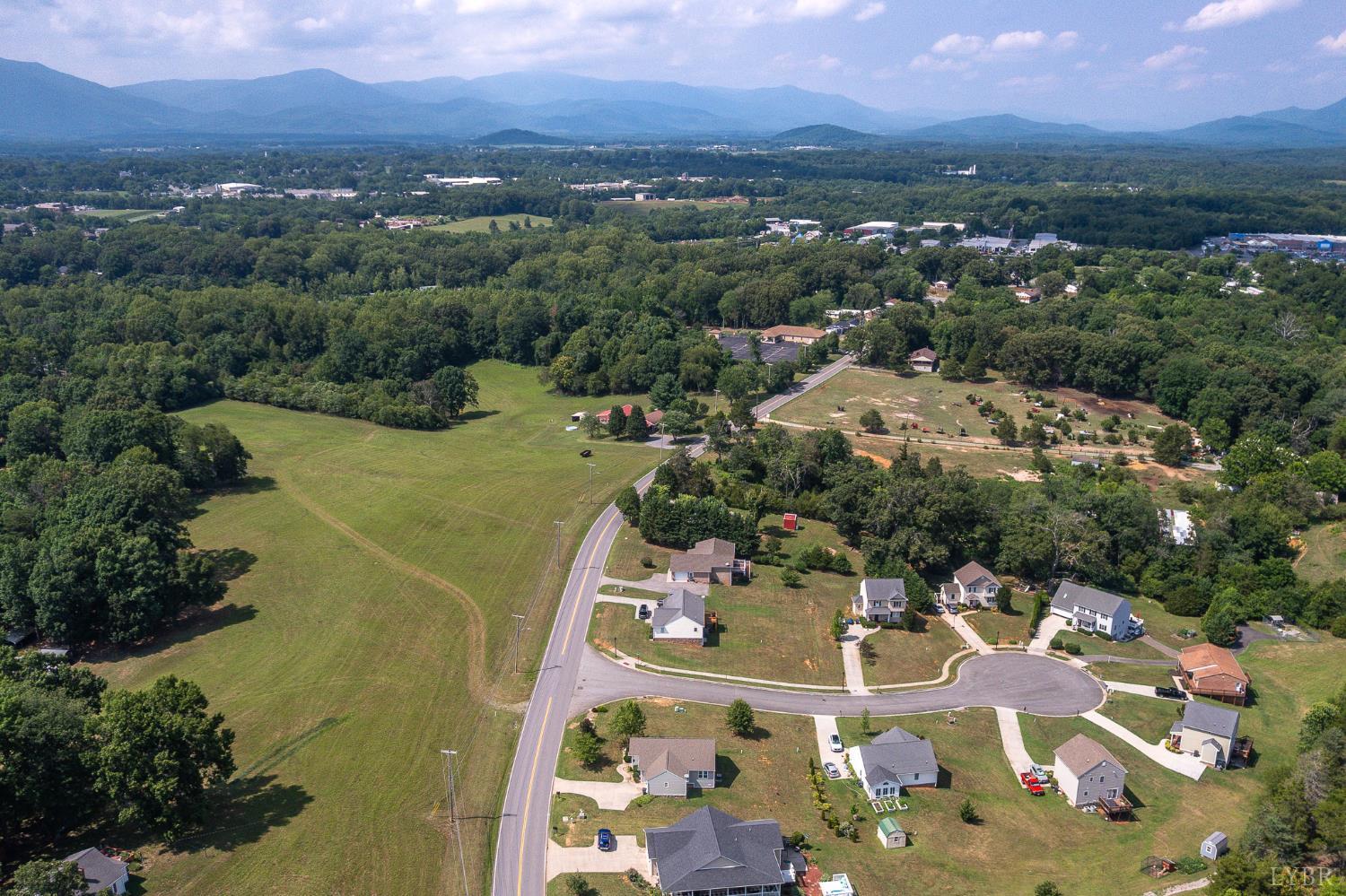 1583 Link Road Bedford, VA 24523 - Photo 37 of 40