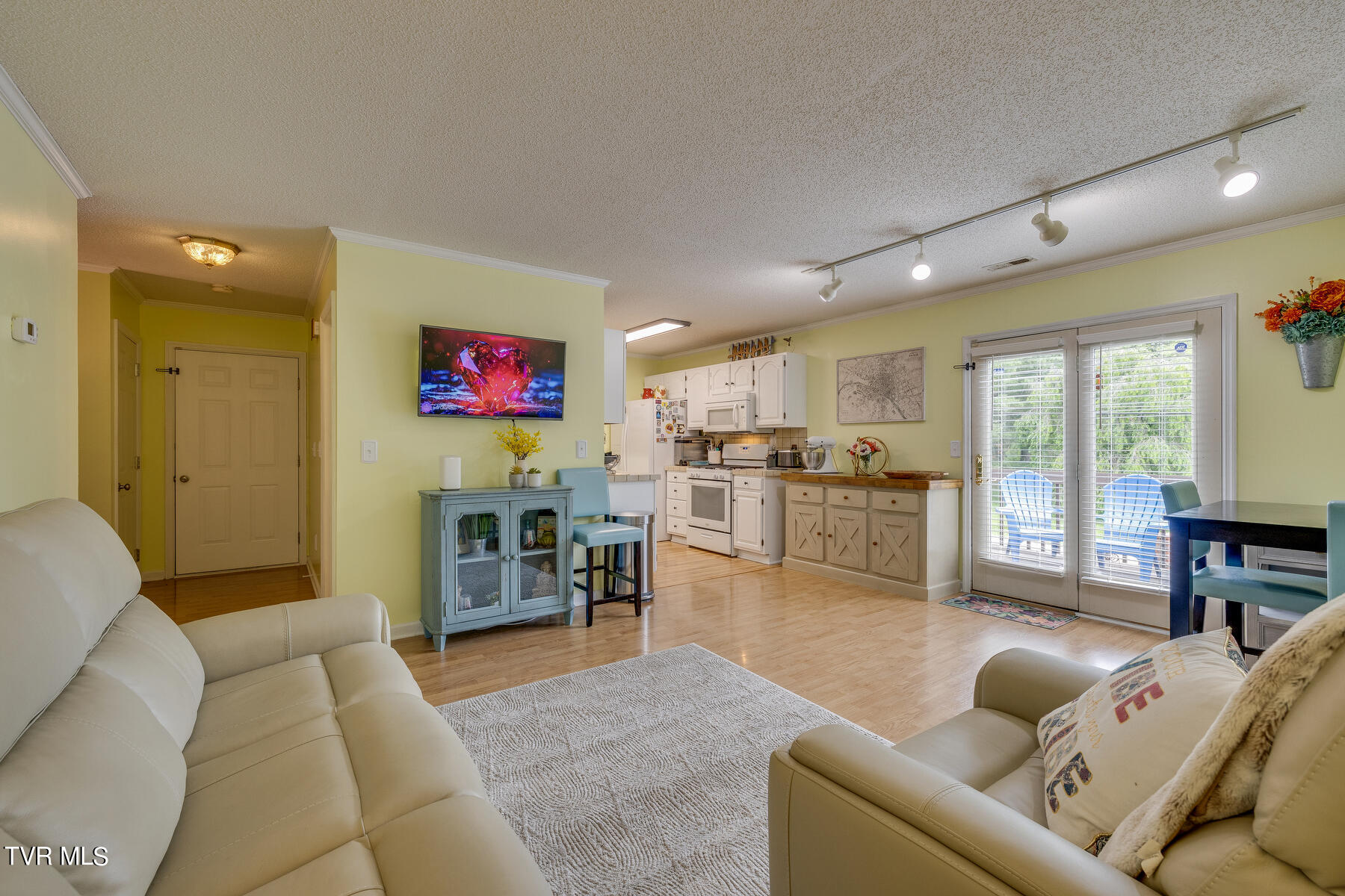 2700 Indian Ridge Road, Unit 3 Johnson City, TN 37604 - Photo 6 of 40 006