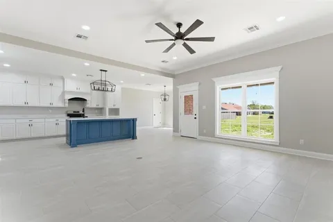 $399,000 | 6825 Bonne Meadow Lane, Lake Charles, LA 70605