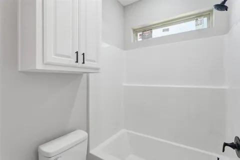 $399,000 | 6825 Bonne Meadow Lane, Lake Charles, LA 70605