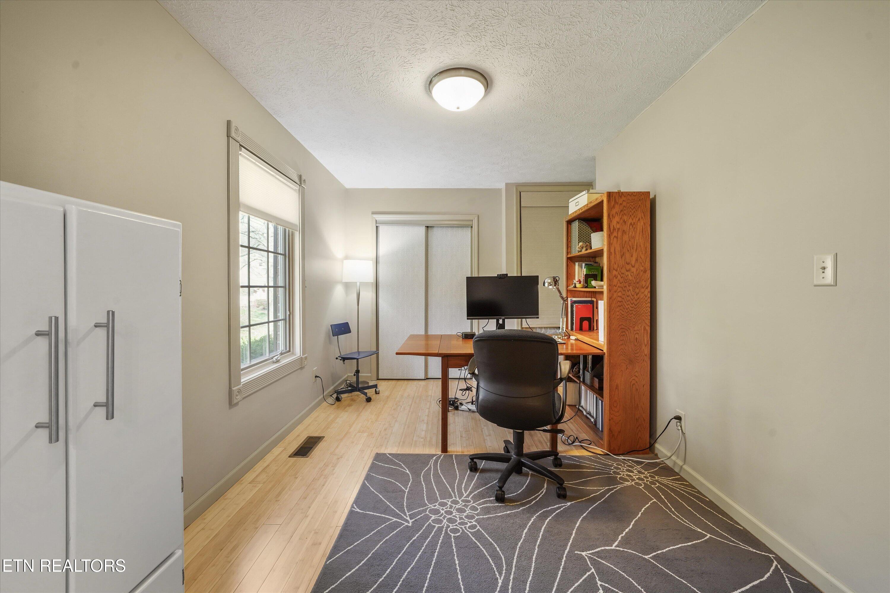 10937 Sallings Road Knoxville, TN 37922 - Photo 28 of 49 28-10937 Sallings Rd 24