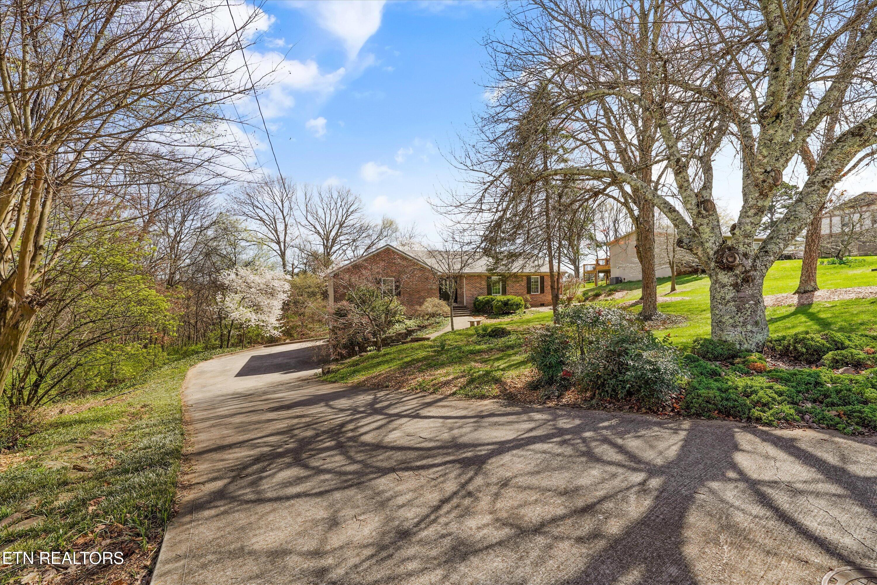 10937 Sallings Road Knoxville, TN 37922 - Photo 5 of 49 03-10937 Sallings Rd 39