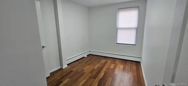 $2,900 | 60 West 184th Street, Unit 2F | University Heights
