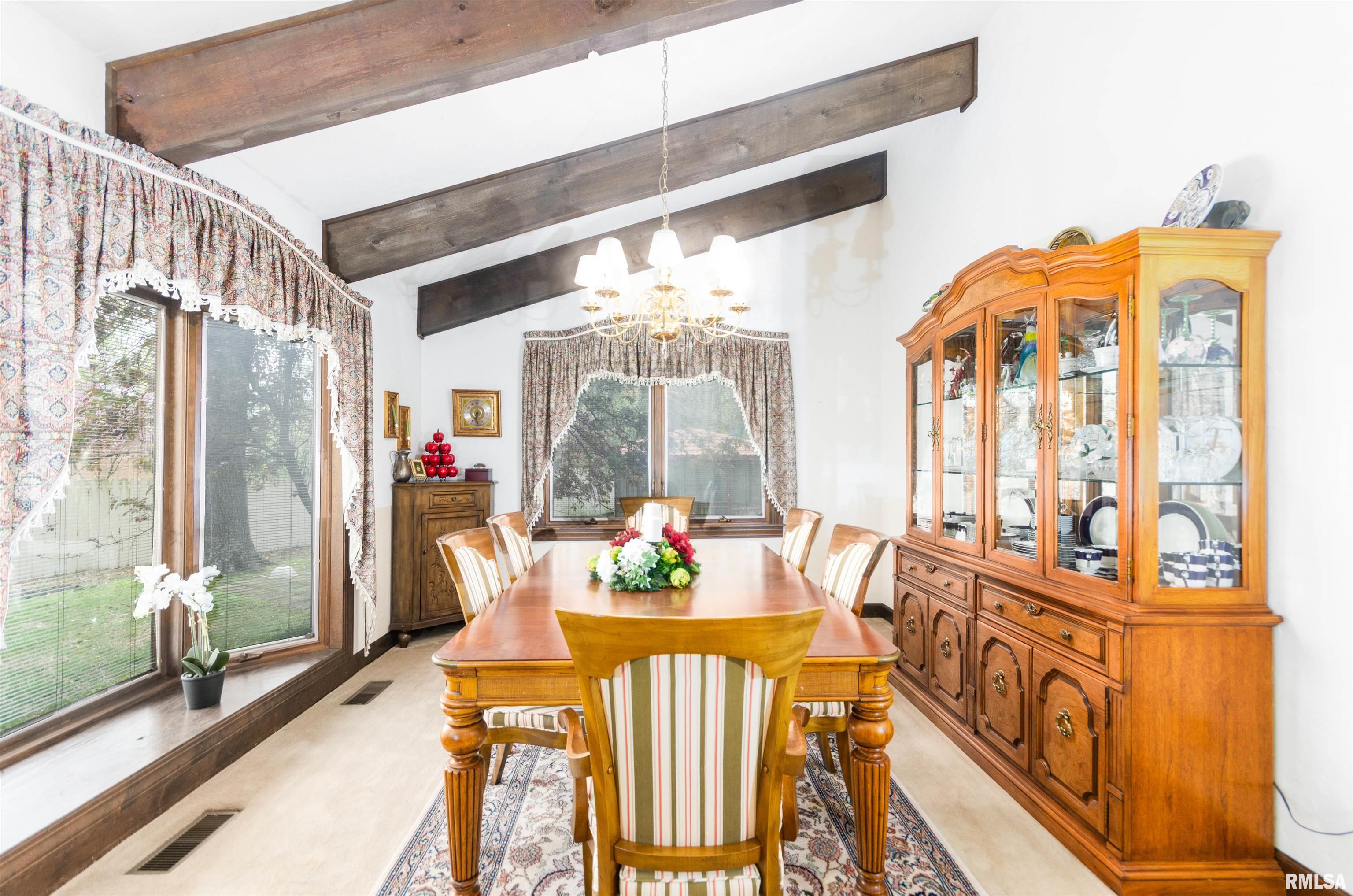 1665 Hawthorn Road Salem, IL 62881 - Photo 12 of 49 Gallery Image 12