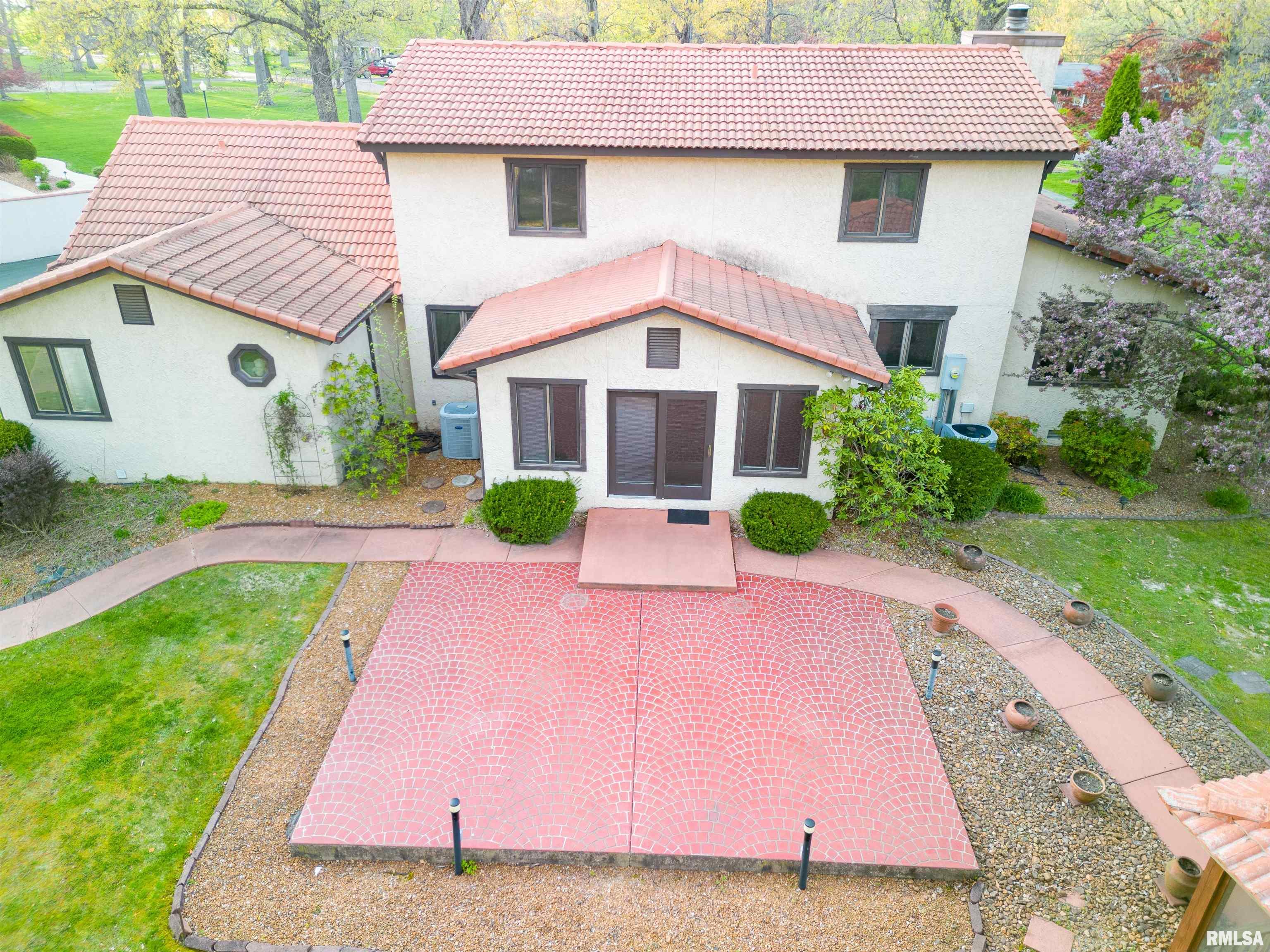 1665 Hawthorn Road Salem, IL 62881 - Photo 39 of 49 Gallery Image 39