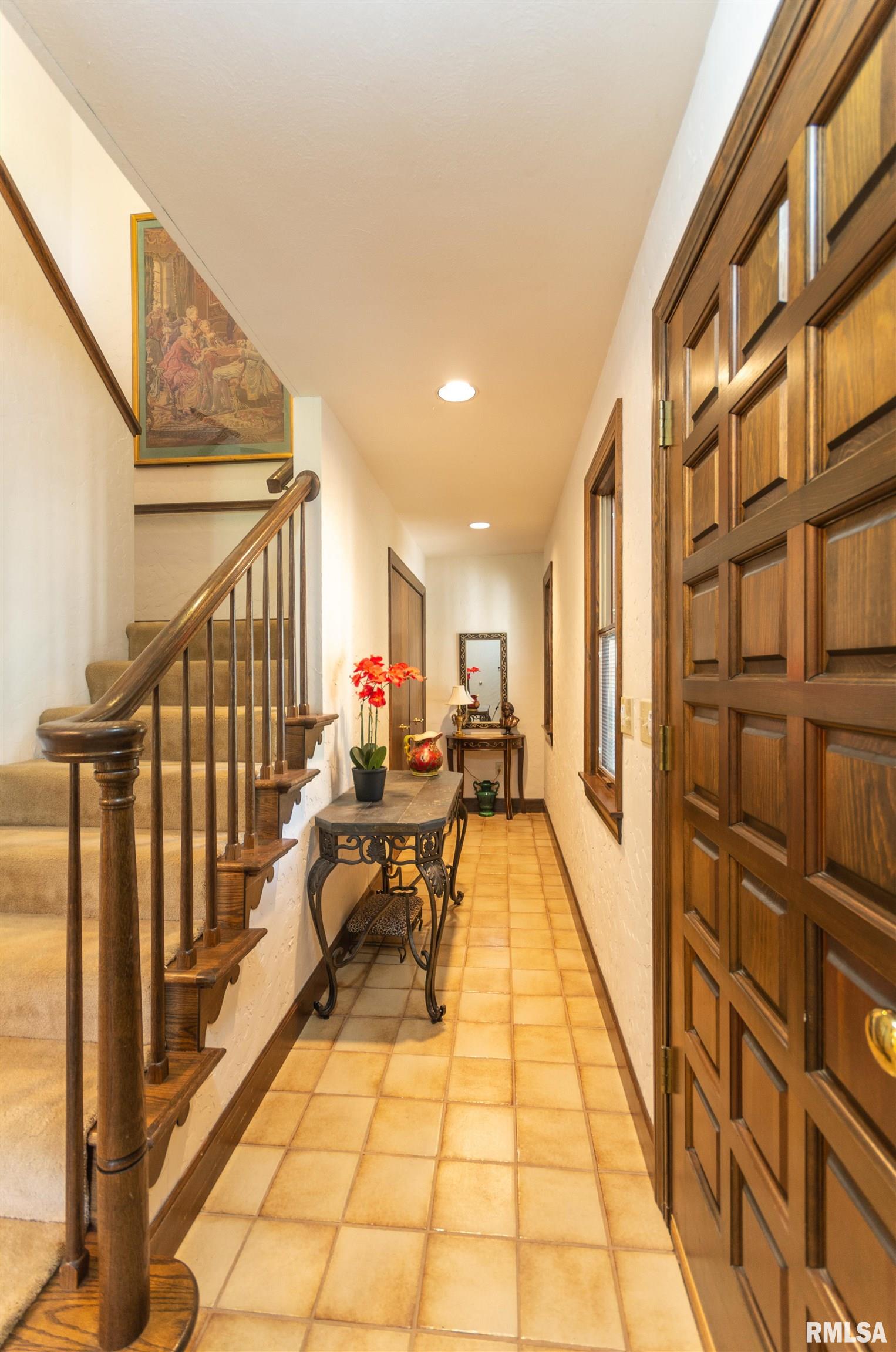 1665 Hawthorn Road Salem, IL 62881 - Photo 6 of 49 Gallery Image 6