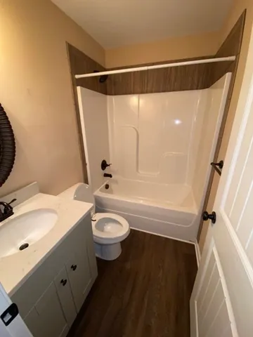 $1,100 | 386 Mcgee Court, Unit 4, Clarksville, TN 37040