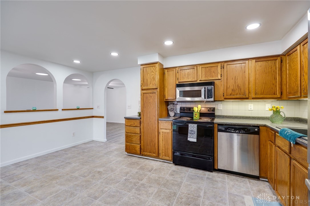 5670 Botkins Road Dayton, OH 45424 - Photo 23 of 42 Gallery Image 23
