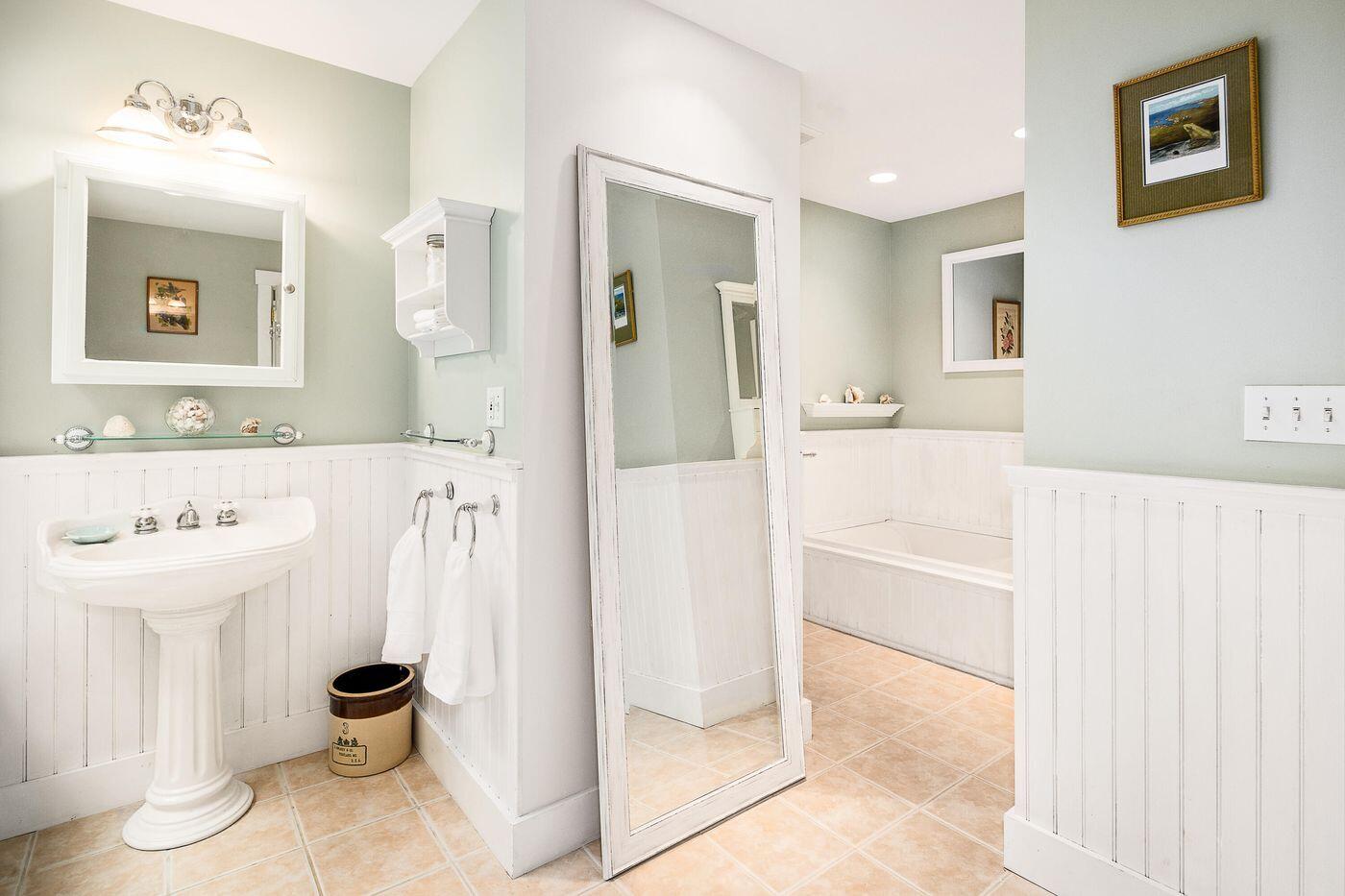 135 Start Road Camden, ME 04843 - Photo 18 of 33 W19-ME2508_18