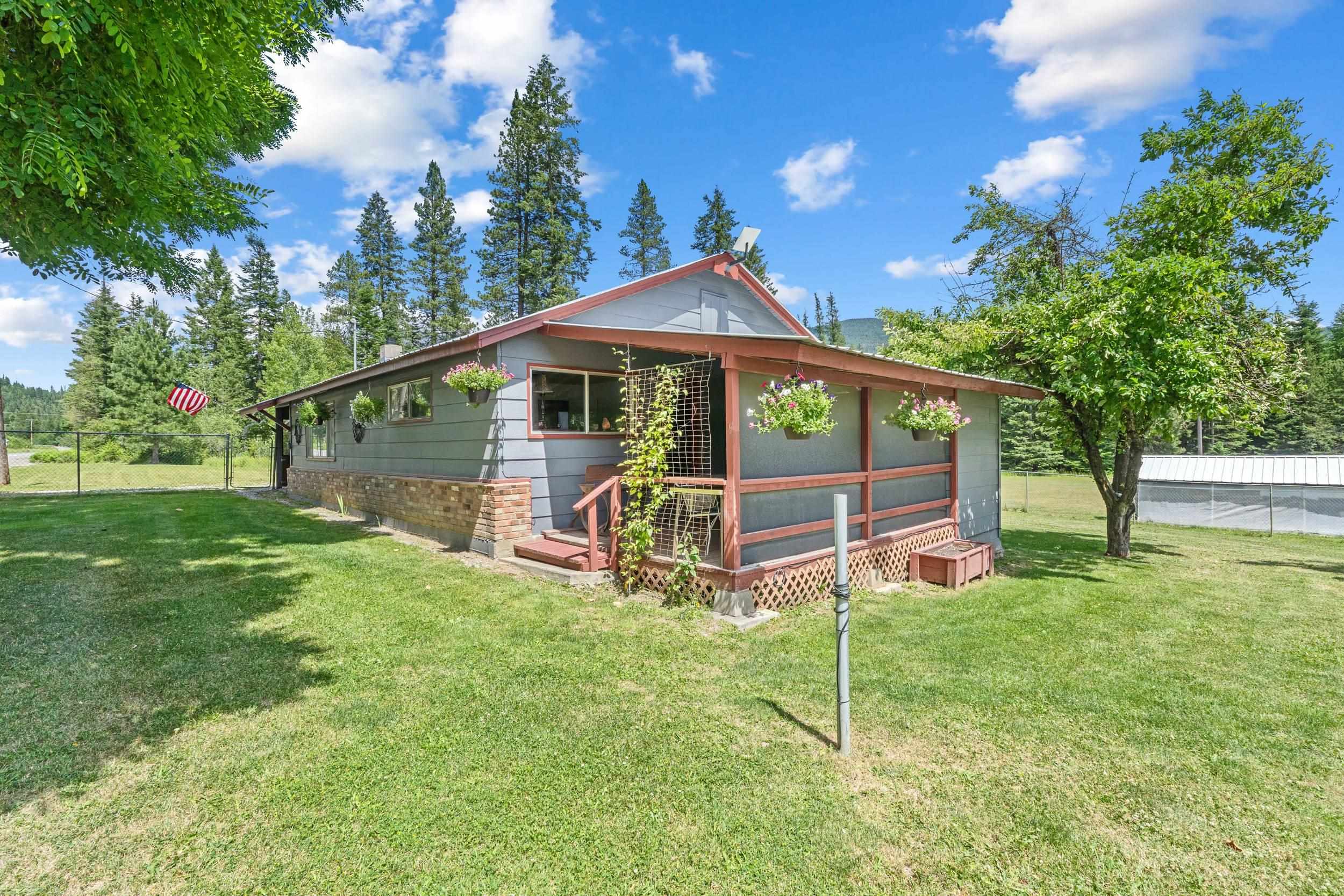 4512 Highway 31 Ione, WA 99139 - Photo 22 of 35