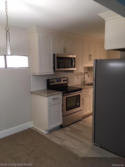 805 Plate Street Rochester, MI 48307 - Photo 9 of 23