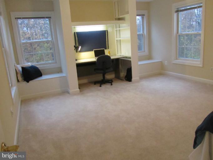 17511 Canby Road Leesburg, VA 20175 - Photo 16 of 30 Bedroom
