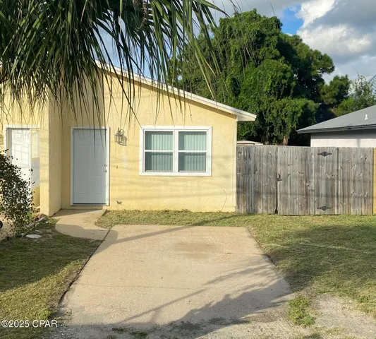 $1,225 | 6316 Sunset Avenue, Unit B, Panama City, FL 32408