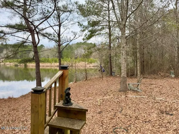 $320,000 | 178 Wadsworth Road, Ellisville, MS 39437