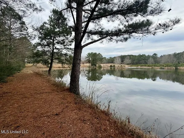 $320,000 | 178 Wadsworth Road, Ellisville, MS 39437