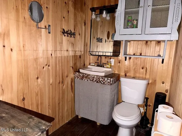 $320,000 | 178 Wadsworth Road, Ellisville, MS 39437