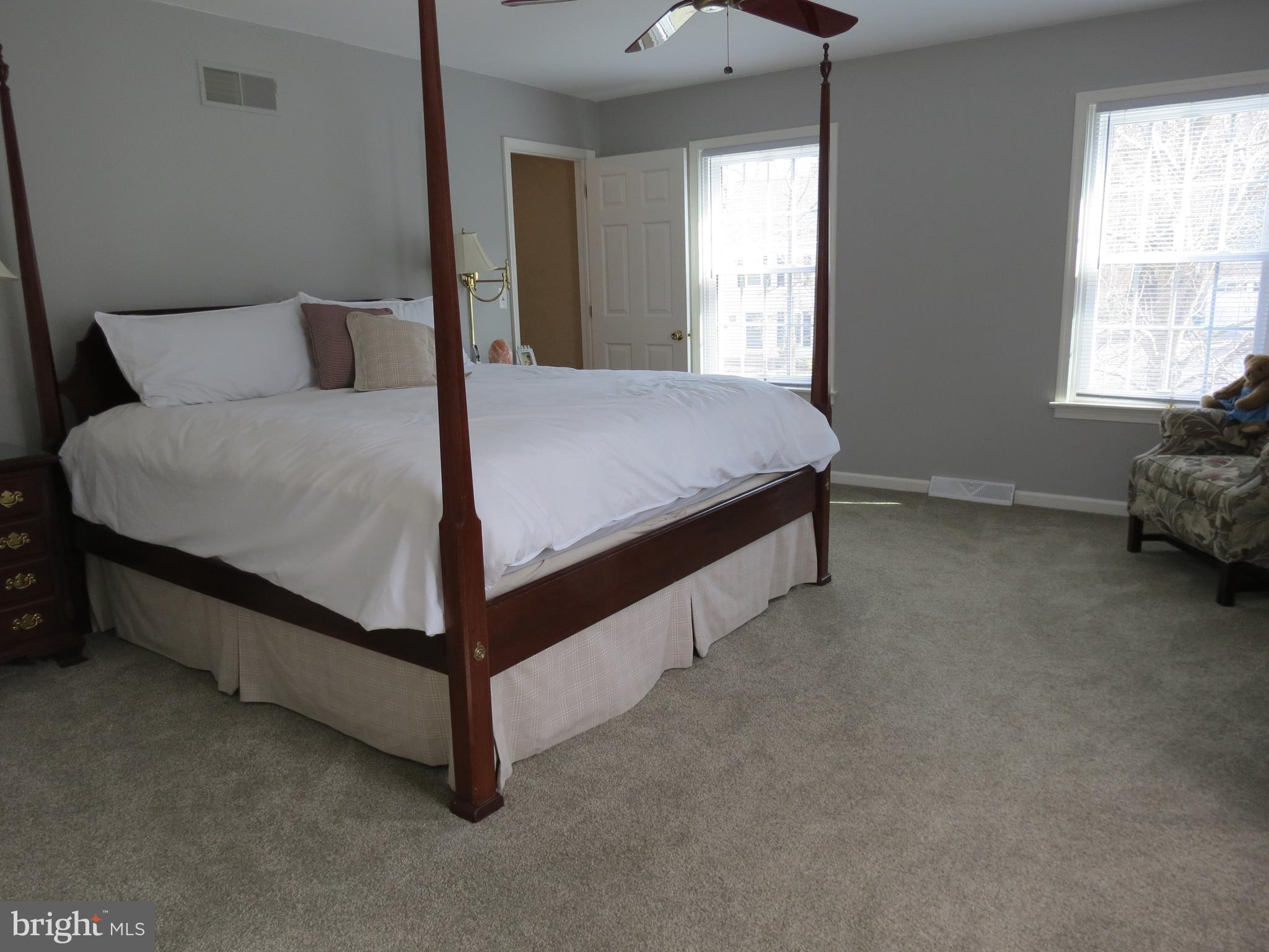 1130 Stonegate Road Hummelstown, PA 17036 - Photo 21 of 33 Walk-In Closet
