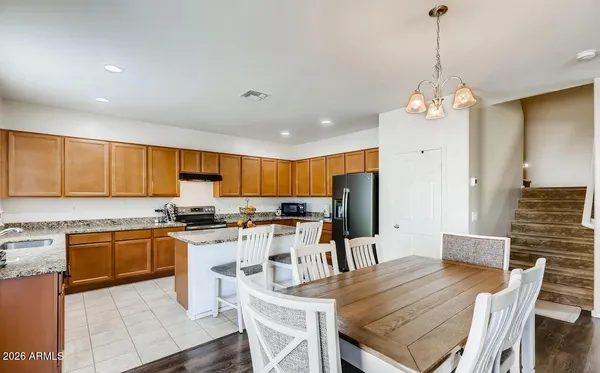 $560,000 | 6144 West Freeway Lane, Glendale, AZ 85302