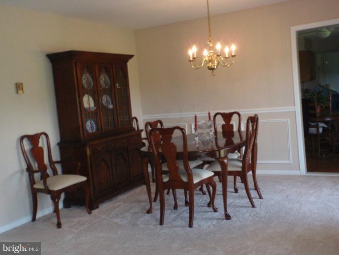3334 Halter Road Westminster, MD 21158 - Photo 15 of 30 Dining Room