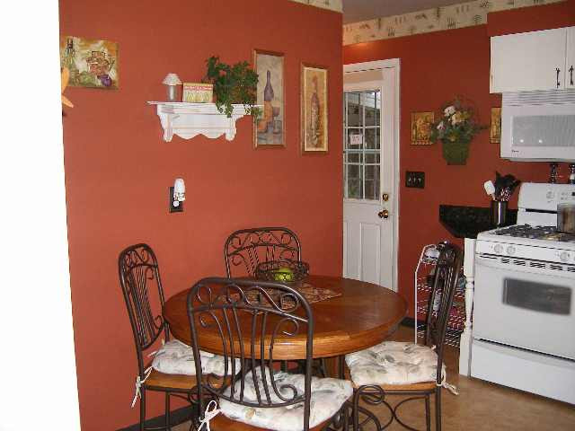 7955 Hively Road Jackson, MI 49201 - Photo 5 of 11 Photo 5