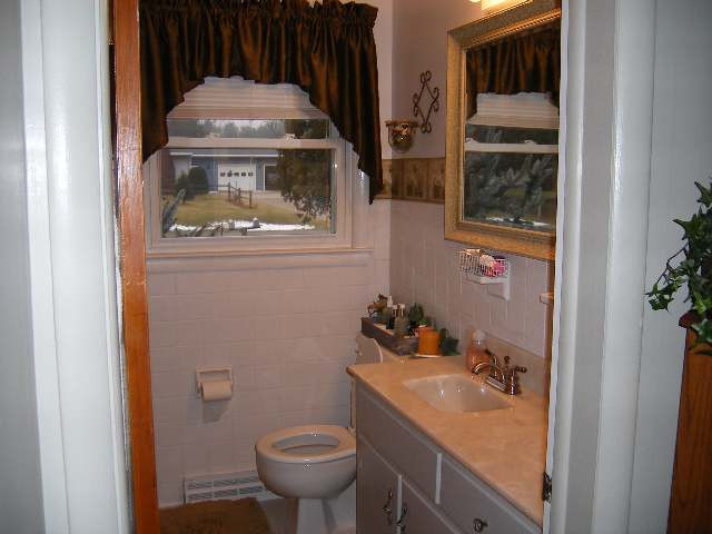 7955 Hively Road Jackson, MI 49201 - Photo 8 of 11 Photo 8