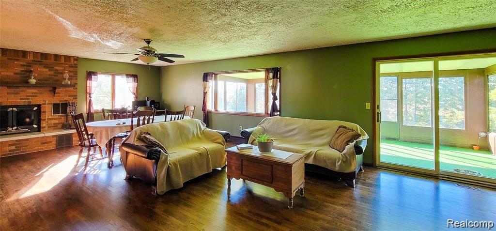 3637 Murphy Lake Road Clifford, MI 48727 - Photo 18 of 43 3637 Murphy Lk Rd-095801.jpg