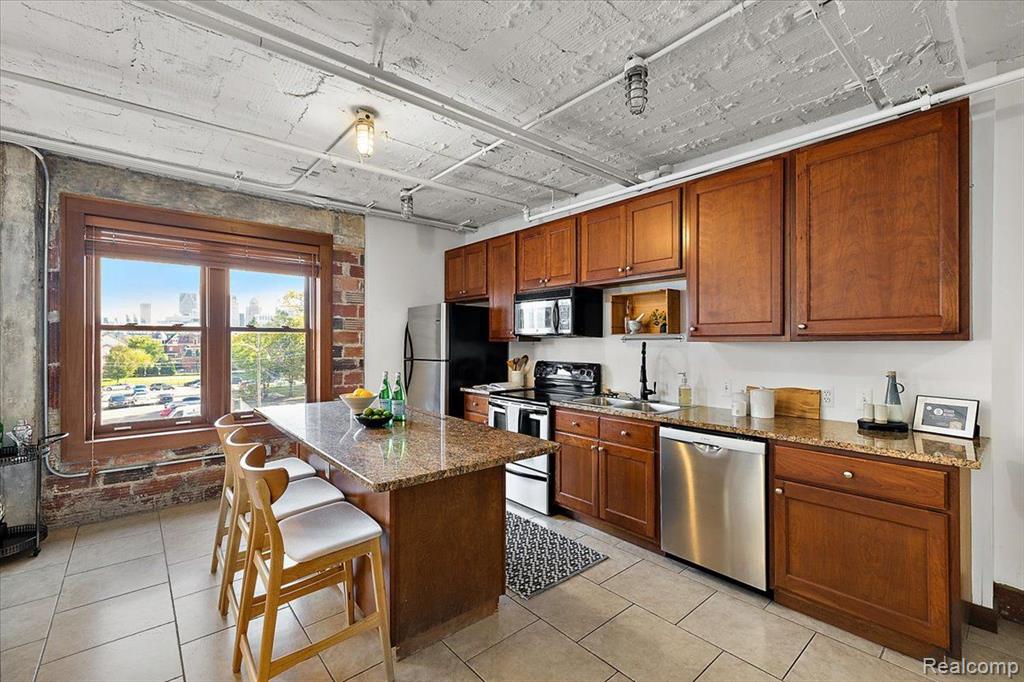 78 Watson Street, Unit 10 Detroit, MI 48201 - Photo 12 of 63