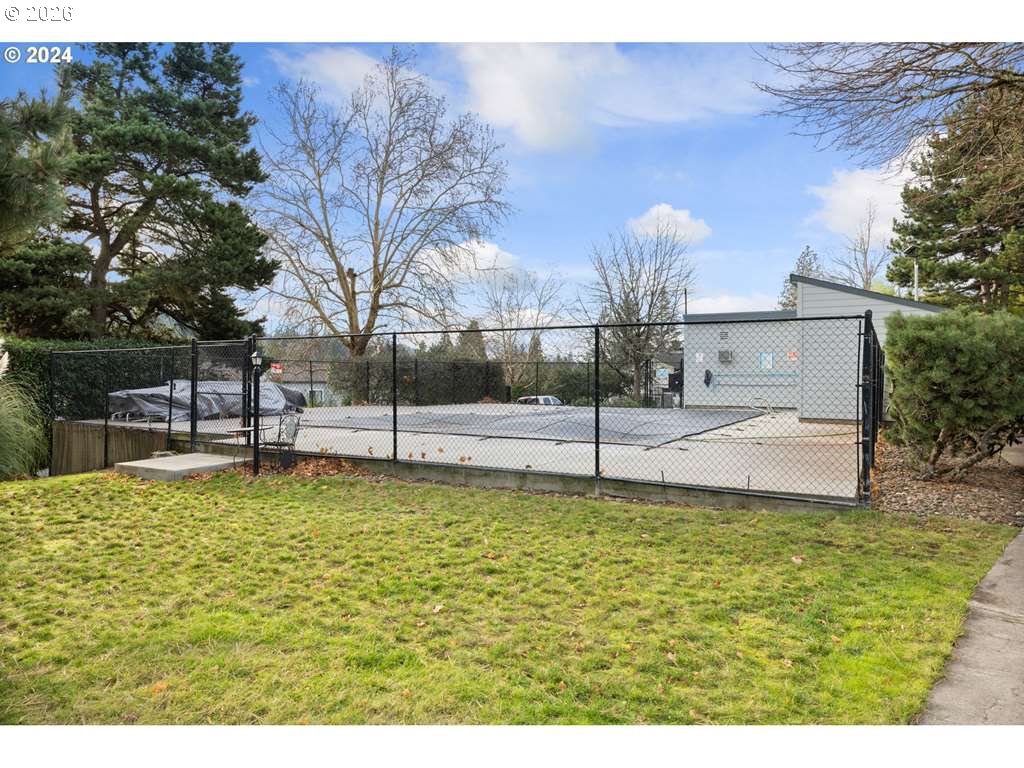 159 Southwest Florence Avenue, Unit L64 Gresham, OR 97080 - Photo 14 of 20