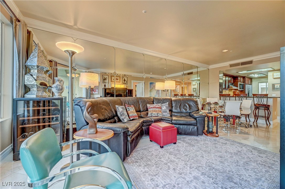 210 East Flamingo Road, Unit 326 Las Vegas, NV 89169 - Photo 14 of 74 Gallery Image 14