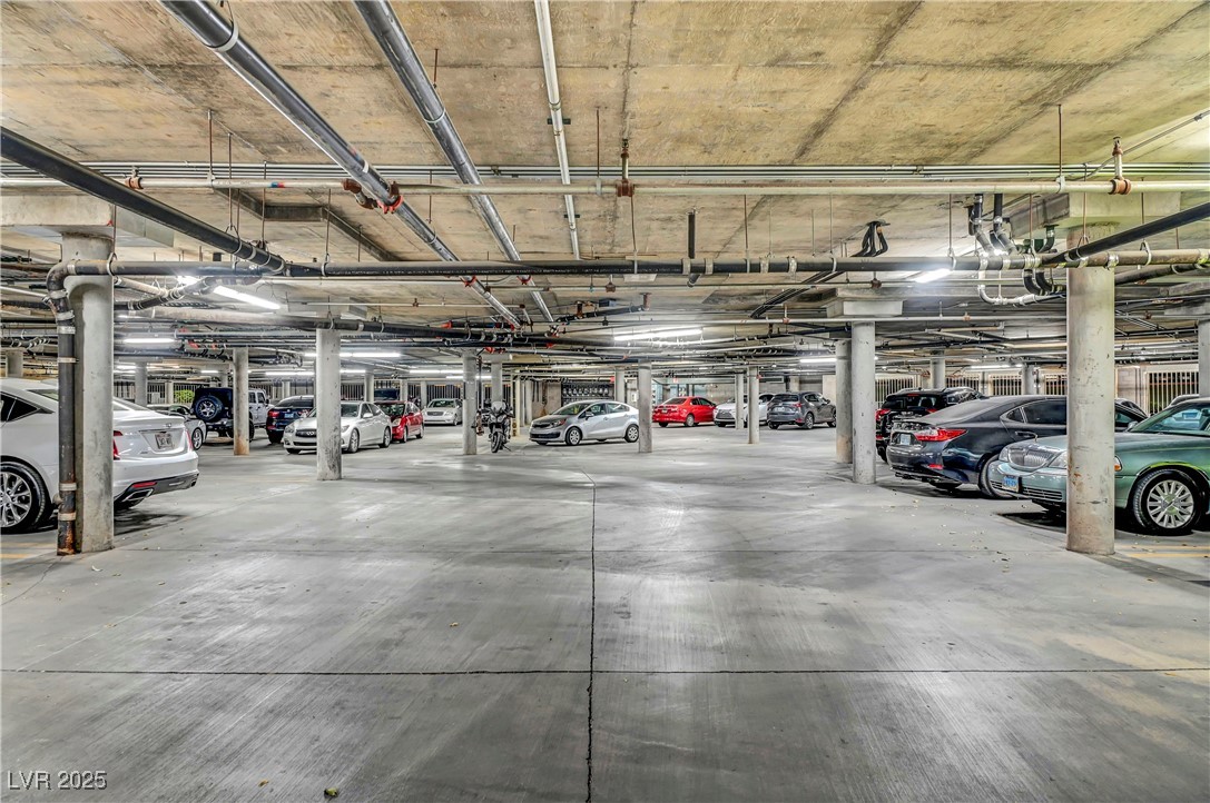 210 East Flamingo Road, Unit 326 Las Vegas, NV 89169 - Photo 33 of 74 Gallery Image 33