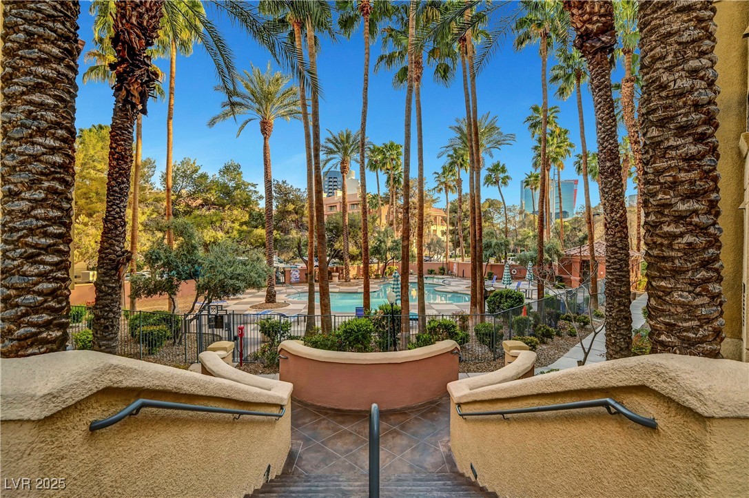210 East Flamingo Road, Unit 326 Las Vegas, NV 89169 - Photo 5 of 74 Gallery Image 5