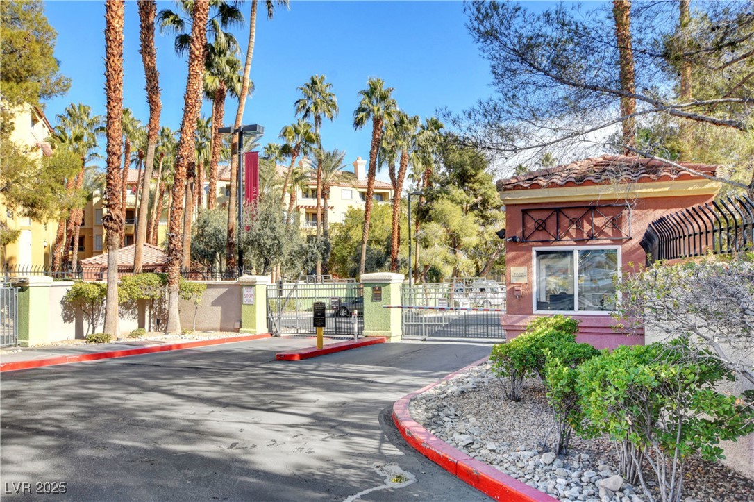 210 East Flamingo Road, Unit 326 Las Vegas, NV 89169 - Photo 73 of 74 Gallery Image 73