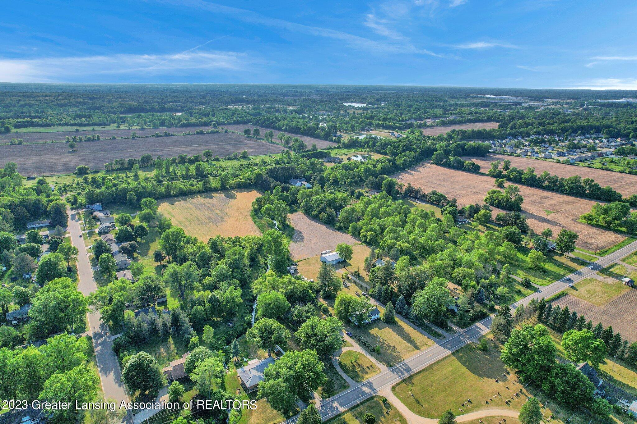 5765 North Canal Road Dimondale, MI 48821 - Photo 12 of 48 37-web-or-mls-Open Ended Media-37