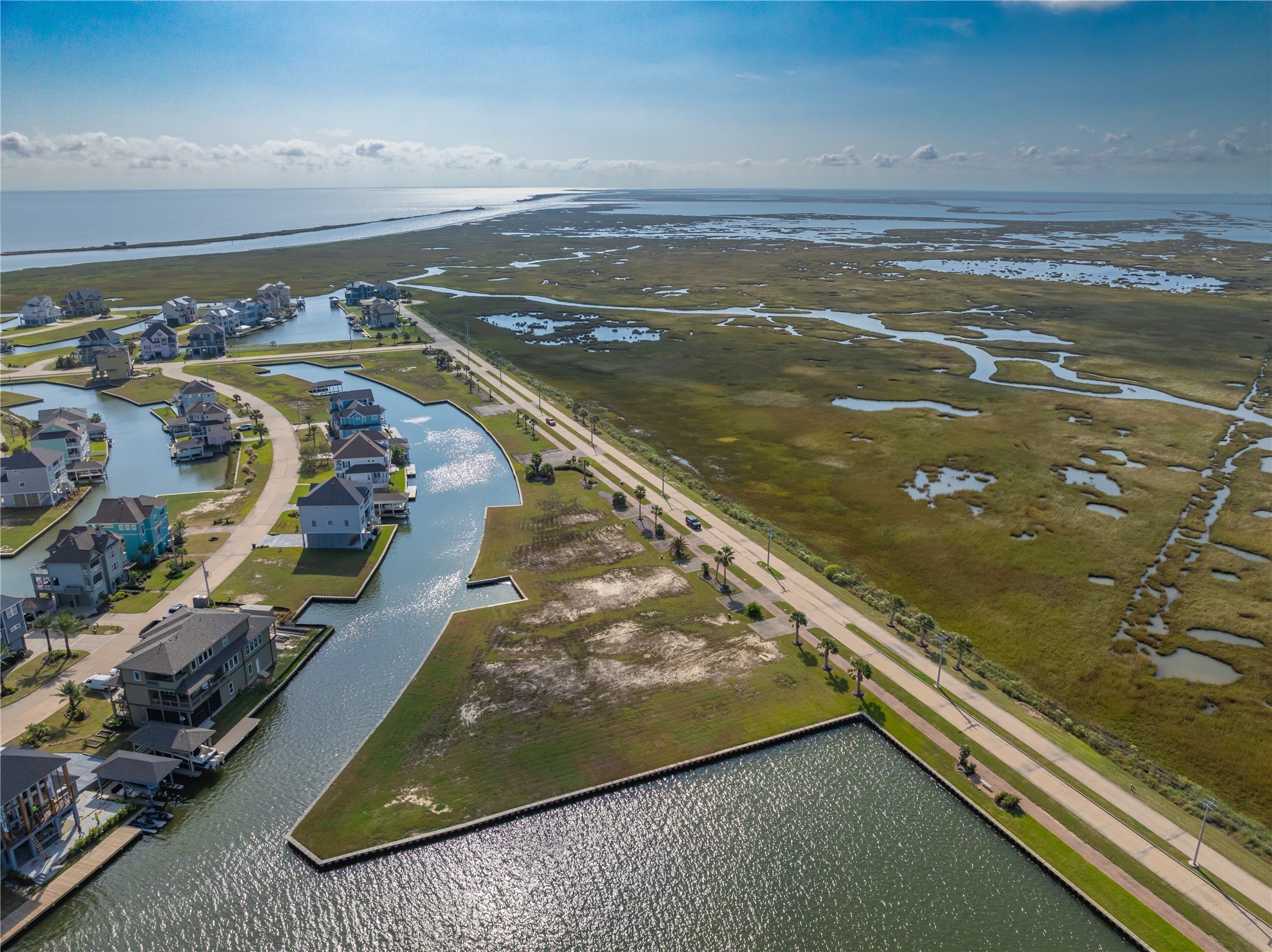 45 Shell Key Hitchcock, TX 77563 - Photo 19 of 41 a view of an ocean