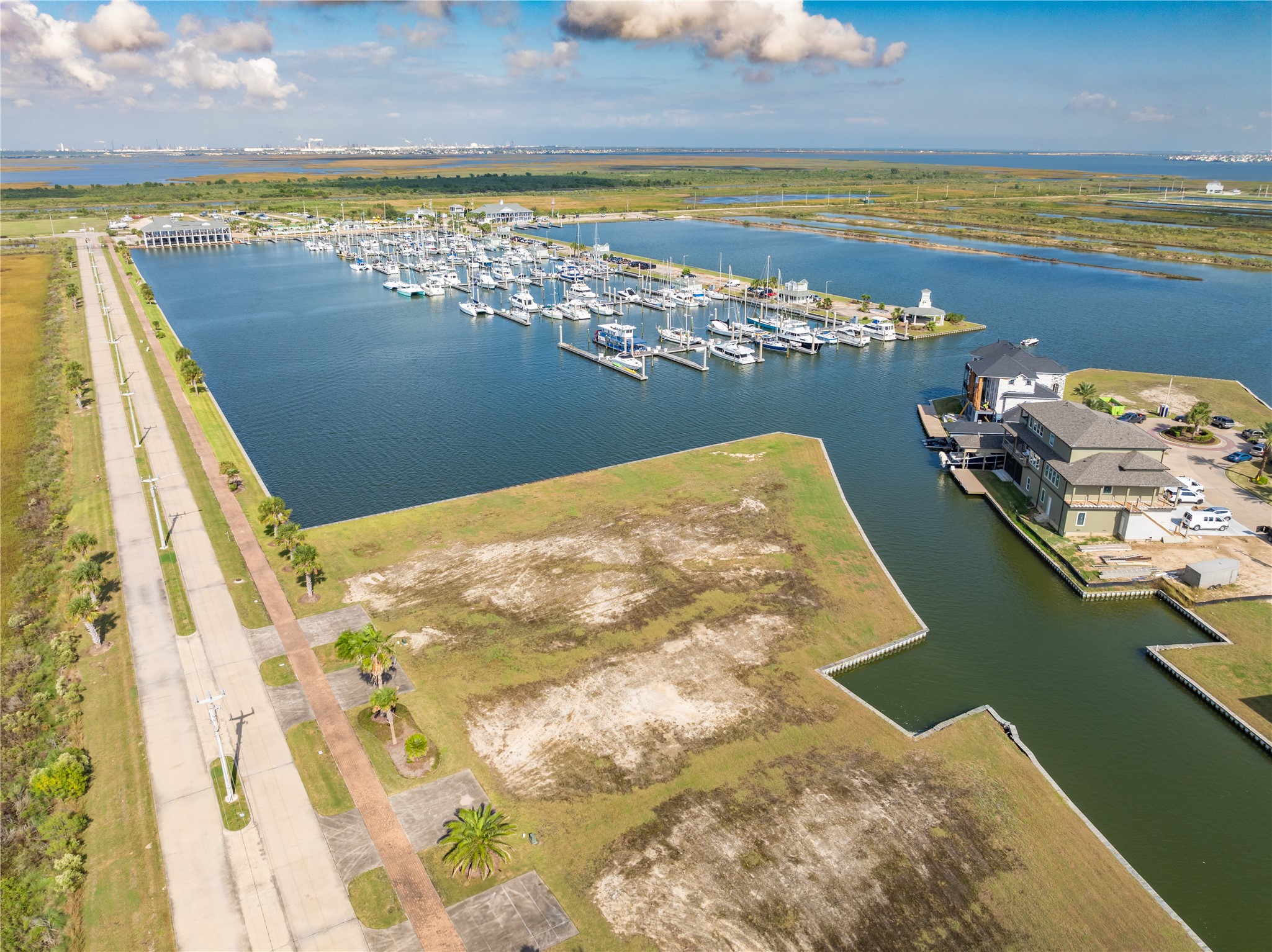45 Shell Key Hitchcock, TX 77563 - Photo 7 of 41 a view of an ocean