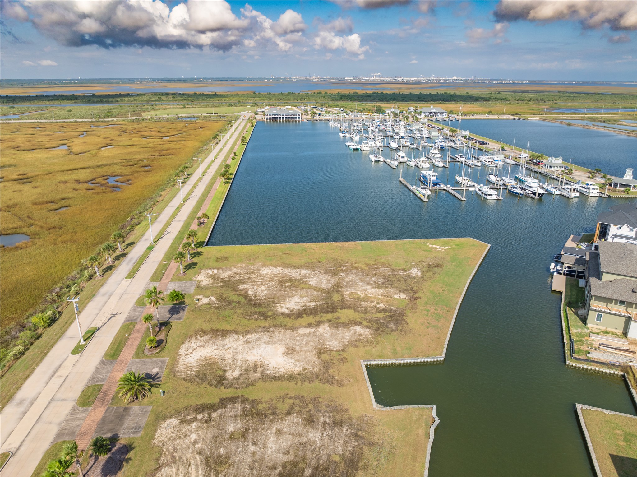 45 Shell Key Hitchcock, TX 77563 - Photo 8 of 41