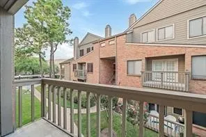 $173,000 | 2023 Gentryside Drive, Unit 204, Houston, TX 77077