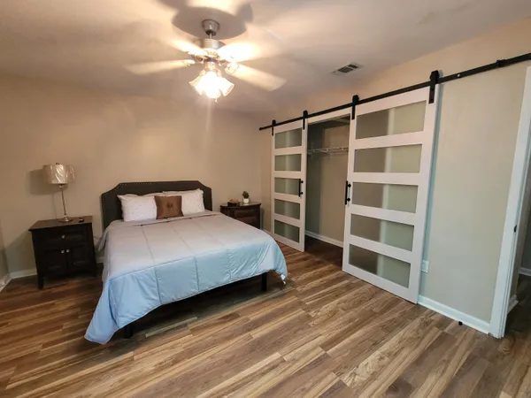 $3,000 | 98 Country Club Road, Shalimar, FL 32579