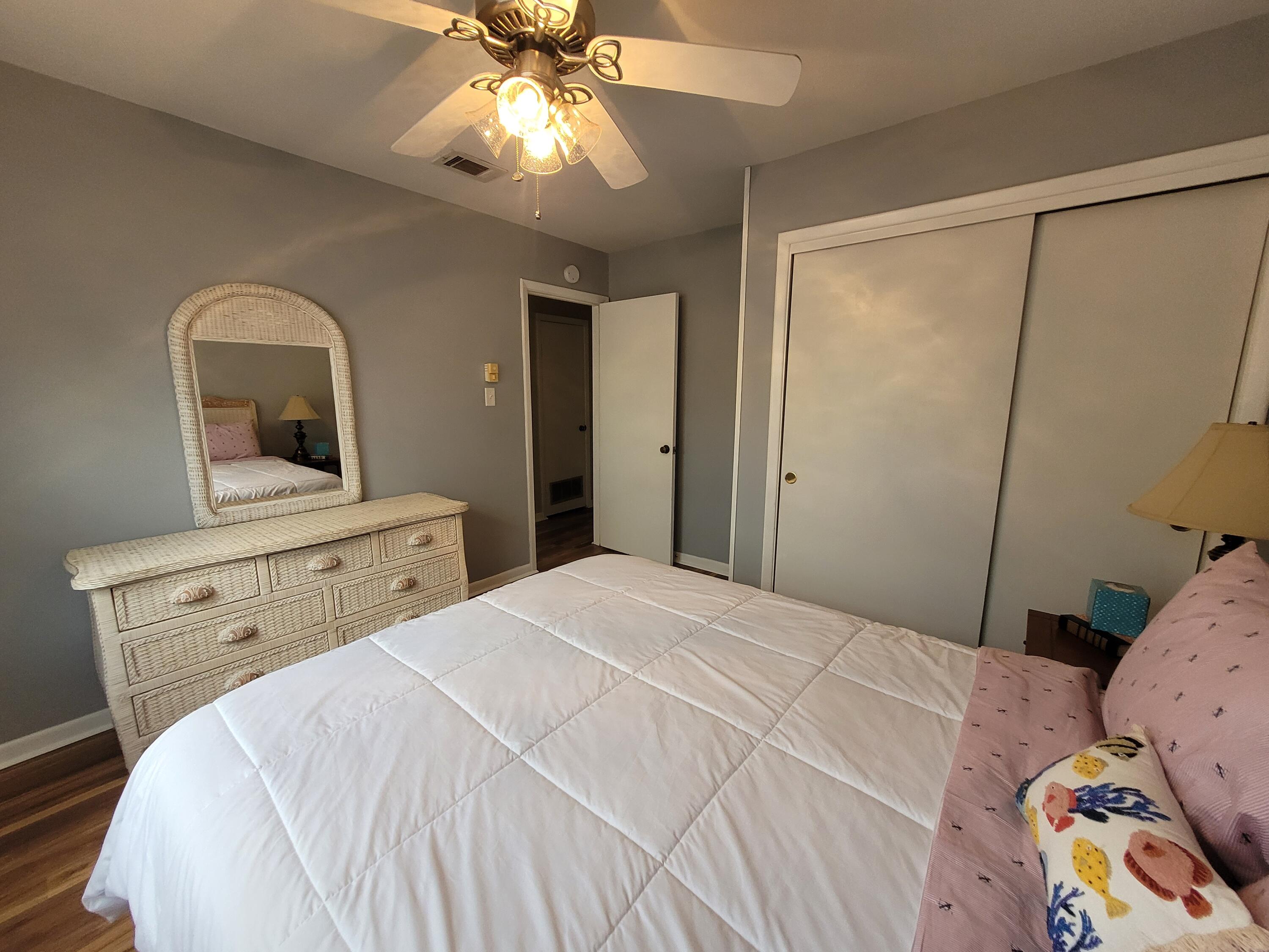 98 Country Club Road Shalimar, FL 32579 - Photo 12 of 17 20241023_133644
