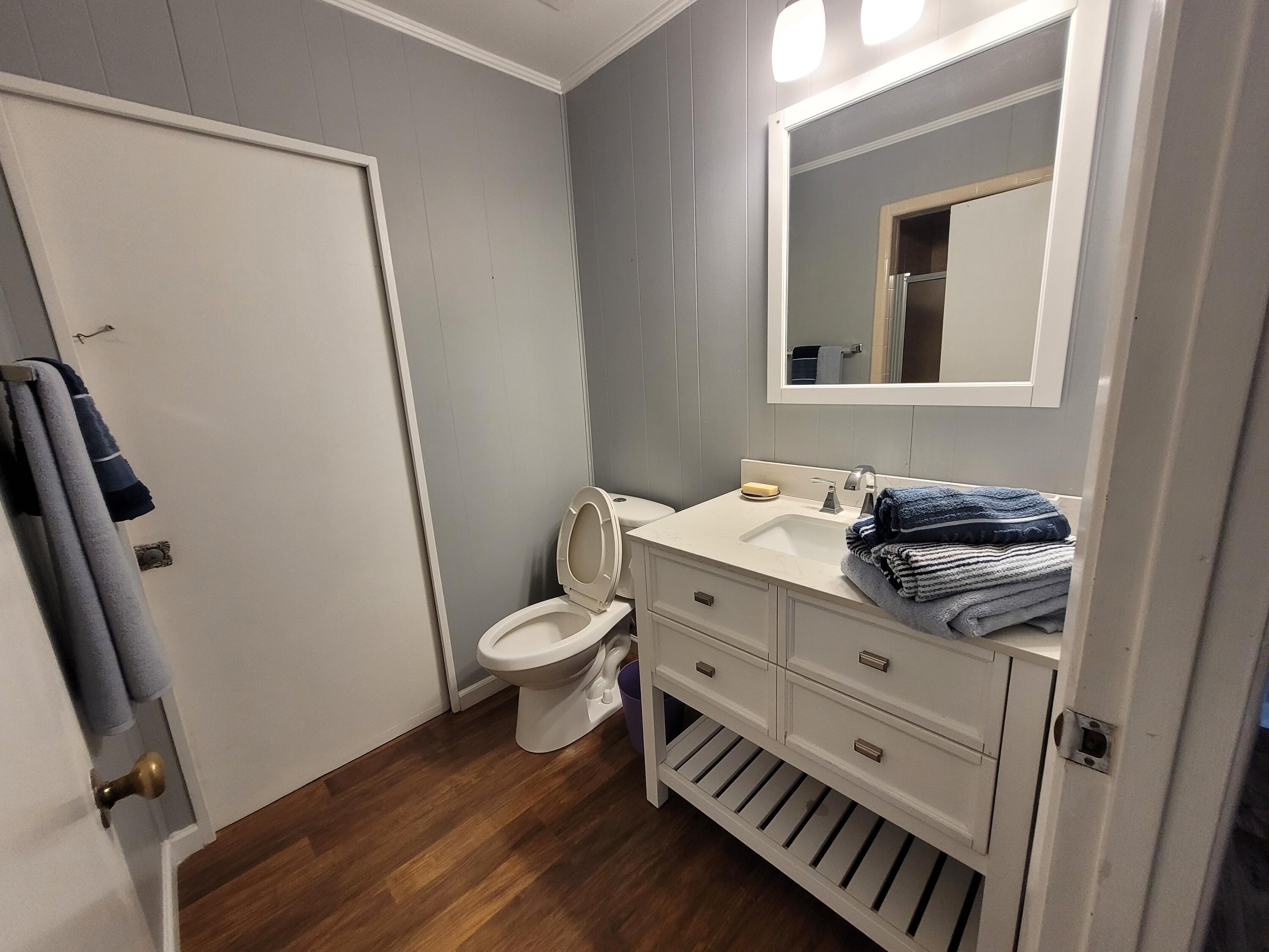 98 Country Club Road Shalimar, FL 32579 - Photo 9 of 17 20241023_133552