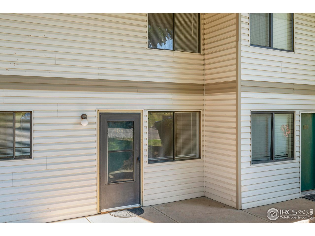 1705 Heatheridge Road, Unit 104 Fort Collins, CO 80526 - Photo 3 of 28