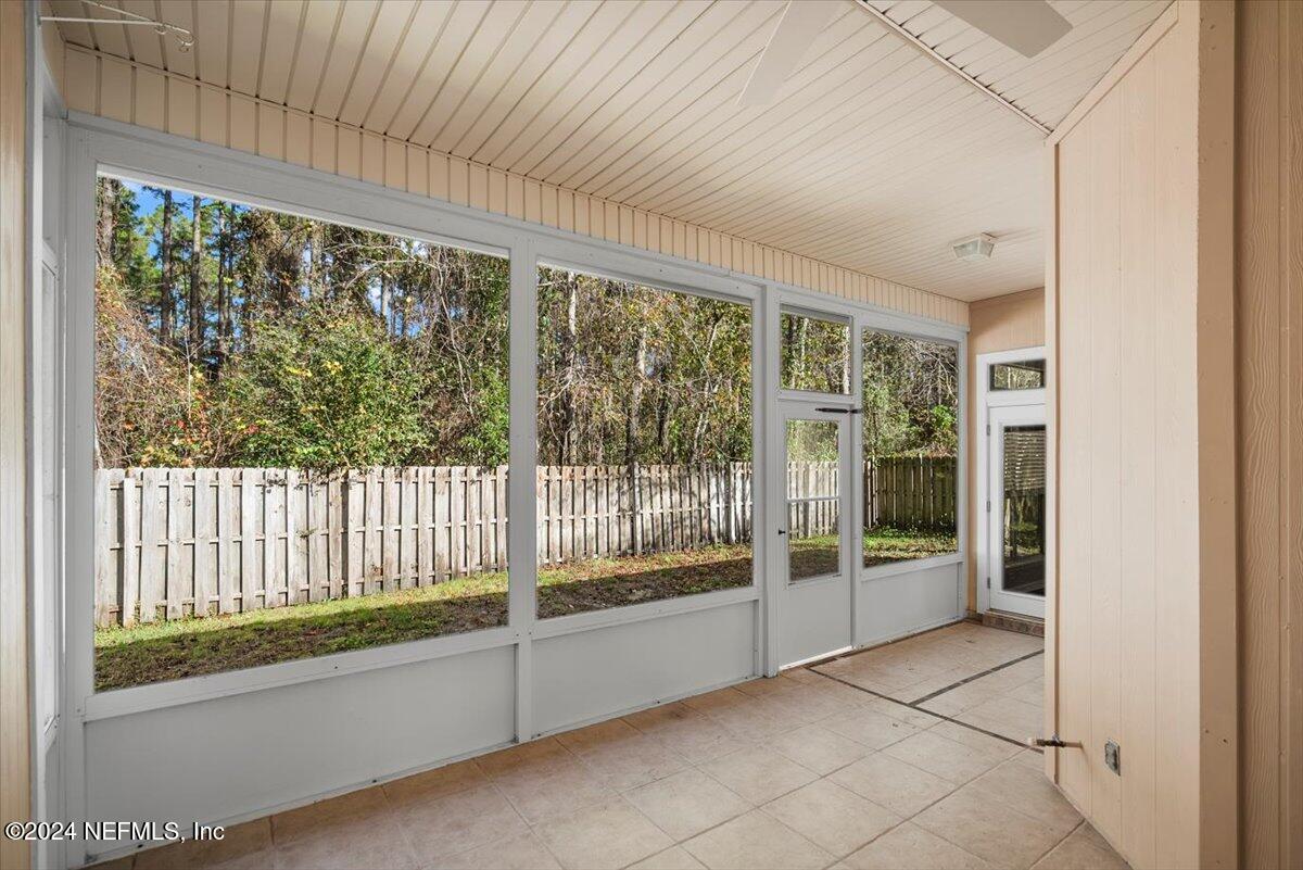 601 Lady Lake Road West Jacksonville, FL 32218 - Photo 25 of 38 Screened Porch