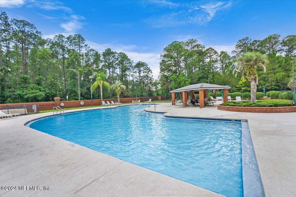 601 Lady Lake Road West Jacksonville, FL 32218 - Photo 30 of 38 Club Pool